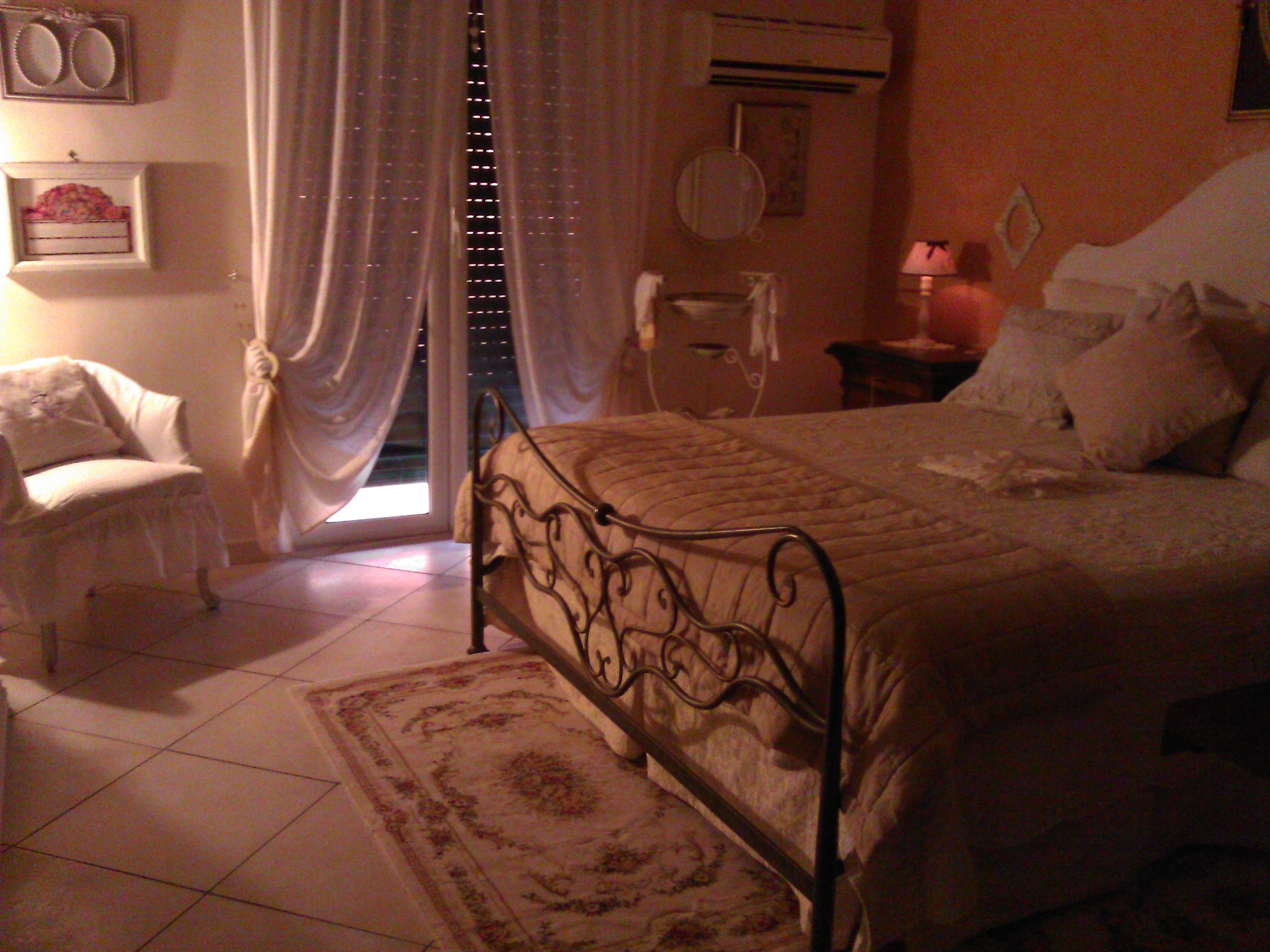 Foto di tende da cucina country : foto bagni con vasca e doccia ...