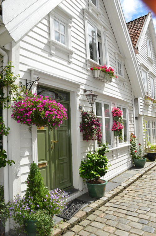 Cottage (1)
